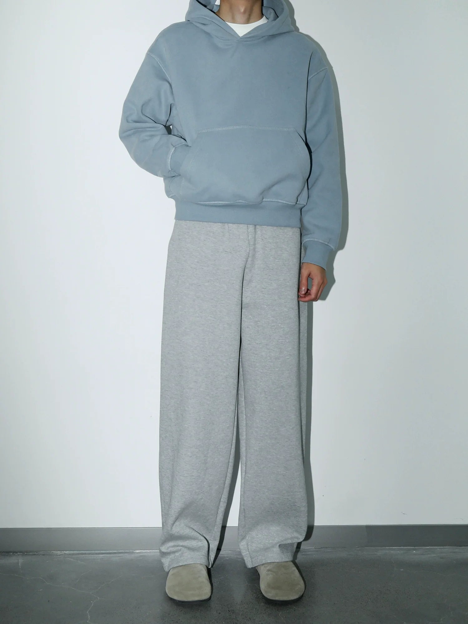 PLUS NO LOGO Vintage Simple Short Wide Hoodie