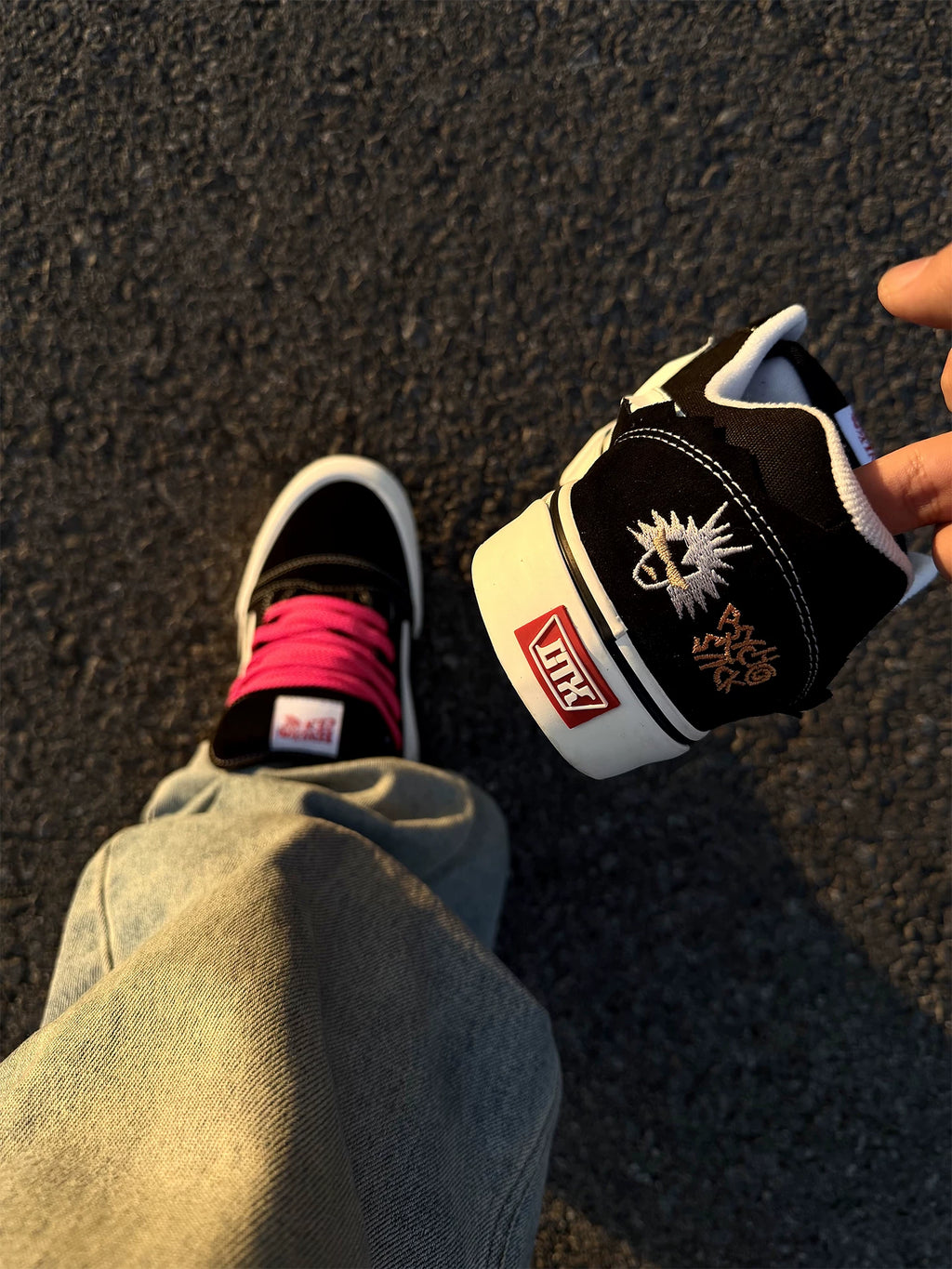 Black White Classic Fat Bread Lightning Afro Sneakers