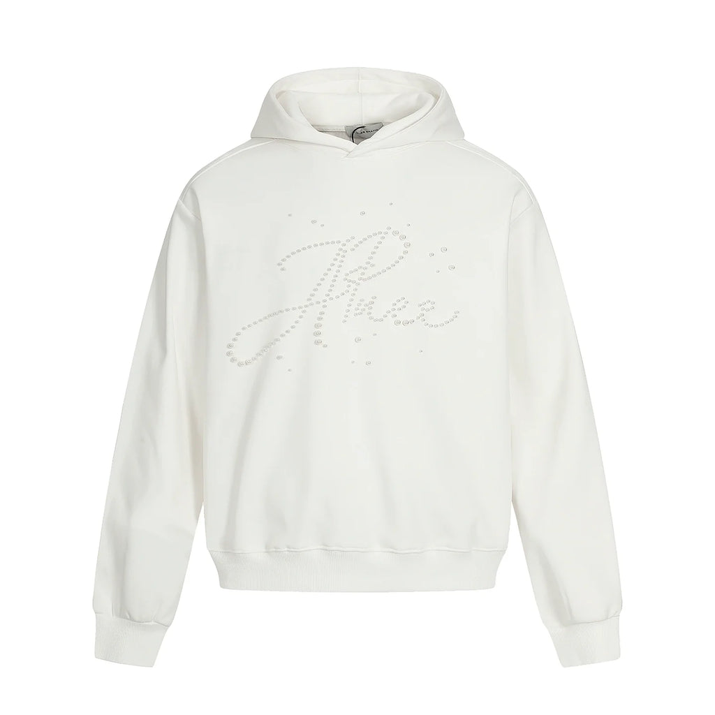 A PUEE Letter Pearl Short Front Shoulder Ruffian Sweater