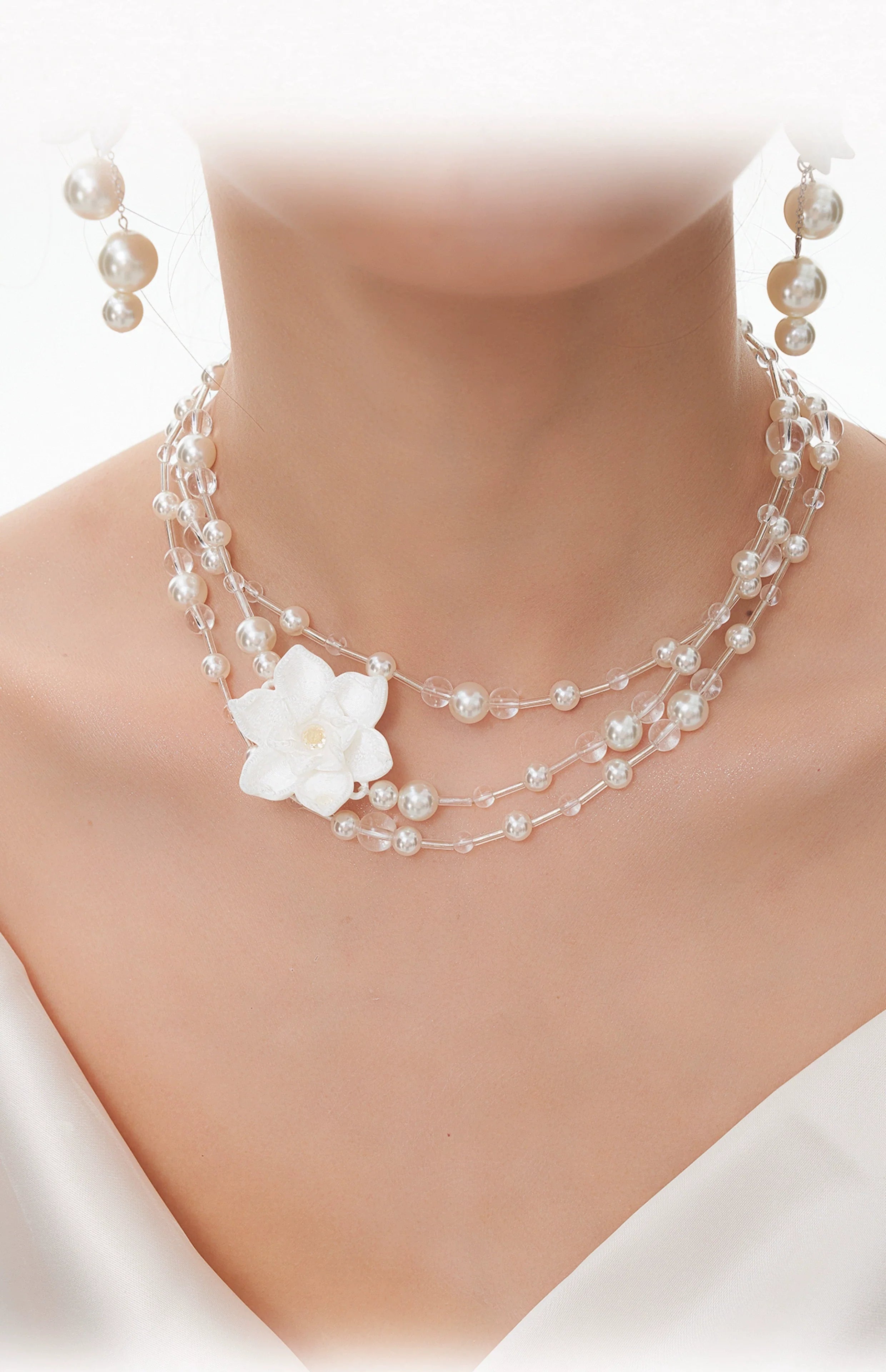 ParanoidP Flower Pearl Light Luxury High Sense Stacking Necklace