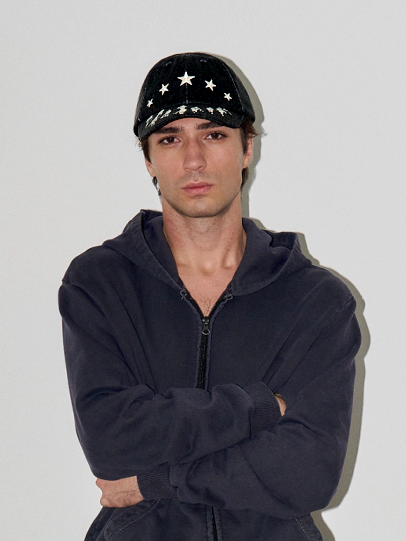 LIBERAFIT Embroidered Print Curved-brimmed Baseball Cap