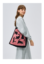 FREEIN Cat knitted tote bag